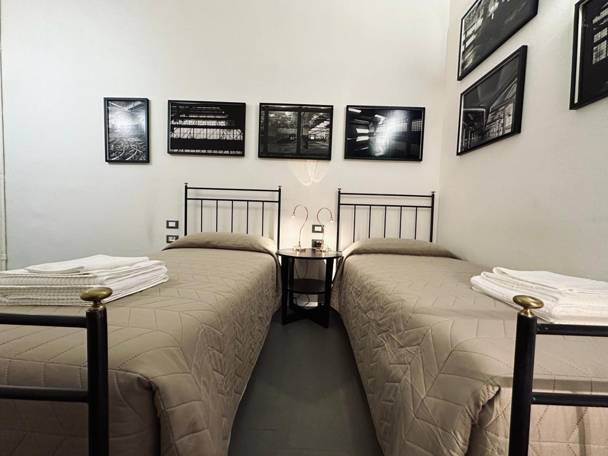 Indipendenza 24 Bed & Breakfast โบโลญญา ภายนอก รูปภาพ